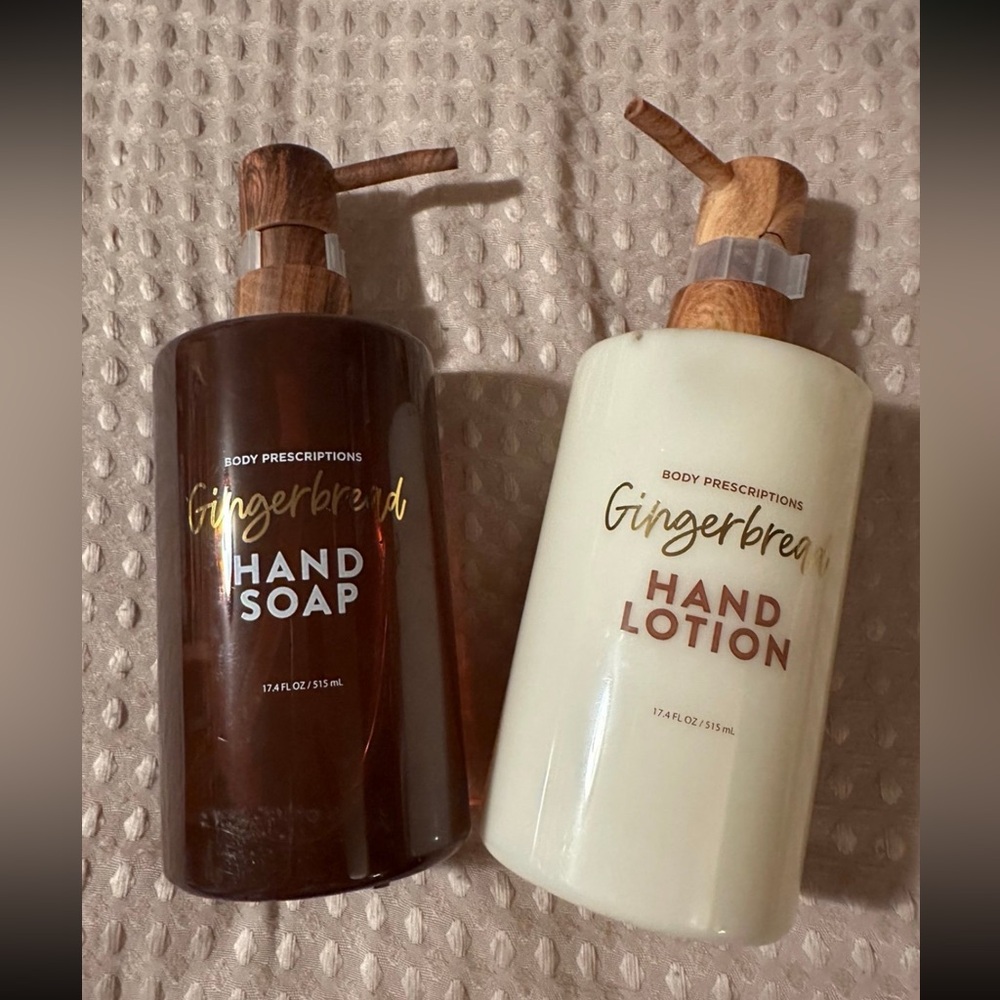 Gingerbread Hand Soap and Lotion Set - BN